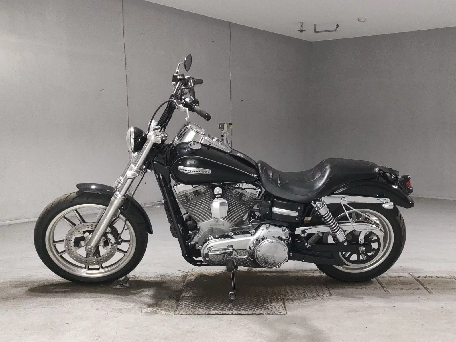 Harley-Davidson HARLEY FXDC1580  с аукциона в Японии