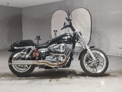 Harley-Davidson HARLEY FXDC1580