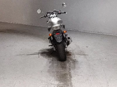 Honda CB400SFV-4