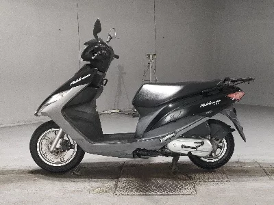 Suzuki ADDRESS V125