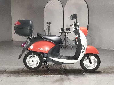 Yamaha E- VINO