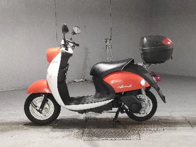 Yamaha E- VINO