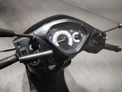 Yamaha AXIS Z