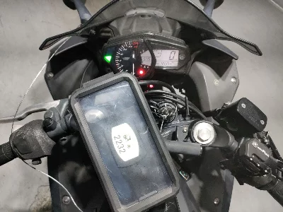 Yamaha YZF-R25