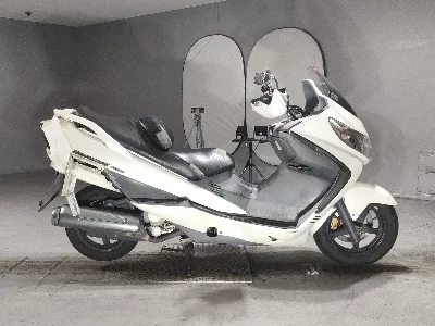 Suzuki SKYWAVE 250S