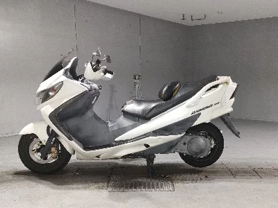 Suzuki SKYWAVE 250S