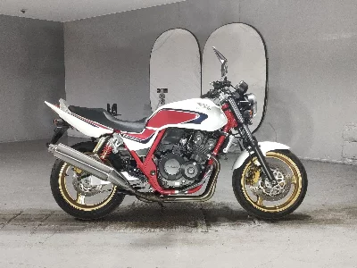 Honda CB400SFV-4