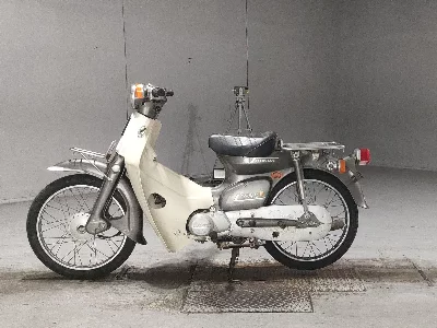 Honda SUPER CUB70