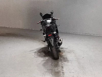Yamaha YZF-R25