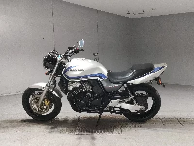 Honda CB400SF TRAINING CAR