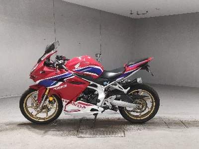 Honda CBR250RR