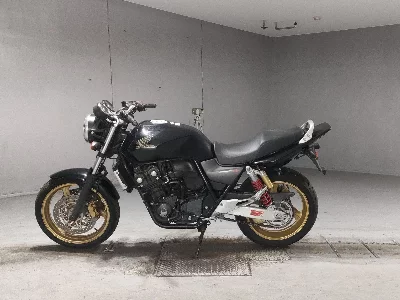 Honda CB400SFV-4