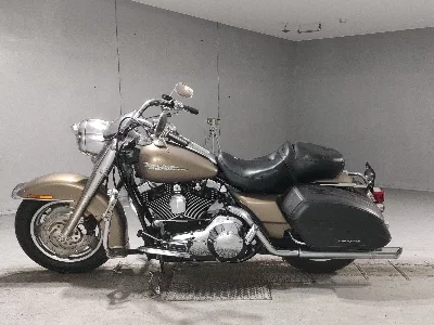Harley-Davidson HARLEY FLHRS1450