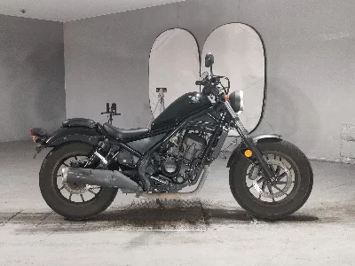 Honda REBEL
