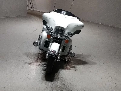 Harley-Davidson HARLEY FLHTCU1690