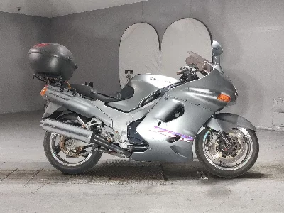 Kawasaki ZZR1100
