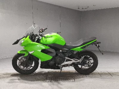 Kawasaki NINJA400R