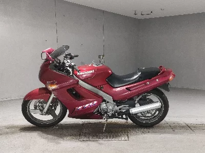 Kawasaki ZZR250