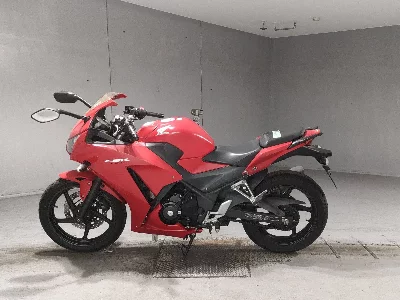 Honda CBR250R
