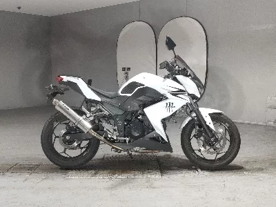 Kawasaki Z250