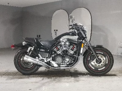 Yamaha V-MAX