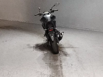 Yamaha MT-25
