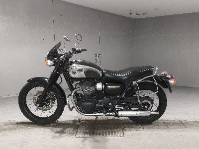 Kawasaki W800
