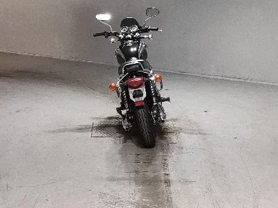 Kawasaki W800