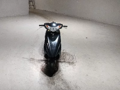 Suzuki ADDRESS V50