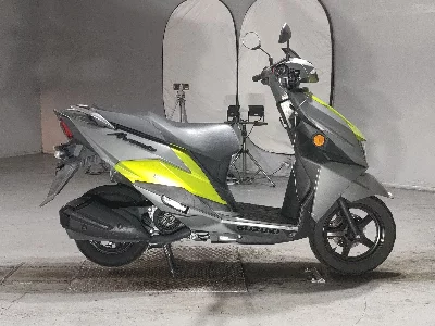 Suzuki AVENIS125