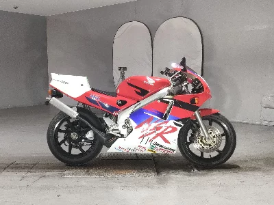 Honda NSR250R-1