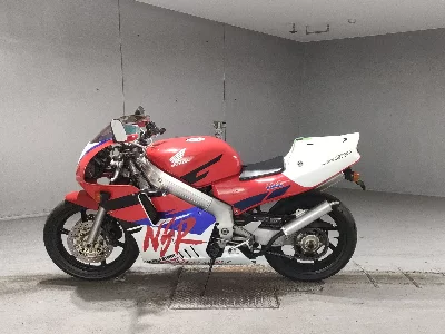 Honda NSR250R-1