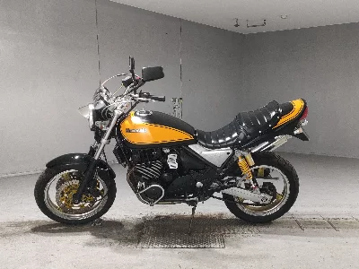 Kawasaki ZEPHYR400K