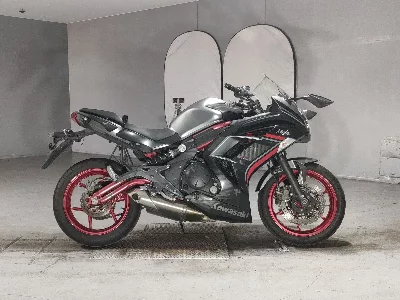 Kawasaki NINJA400