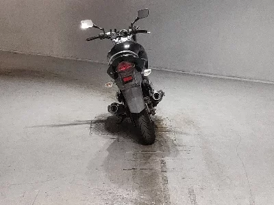 Suzuki GSR250