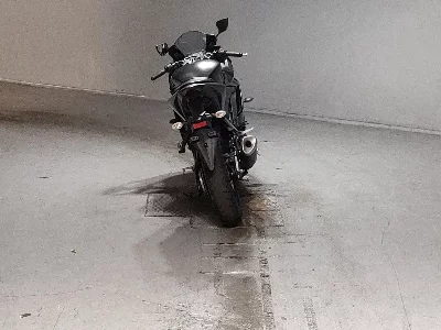 Yamaha YZF-R25