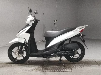 Suzuki ADDRESS V110