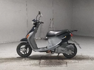 Suzuki LET'S4