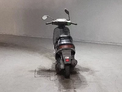 Suzuki ADDRESS V100