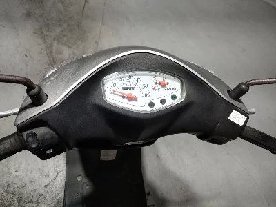 Suzuki ADDRESS V50