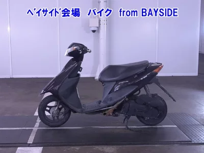 Suzuki ADDRESS V50
