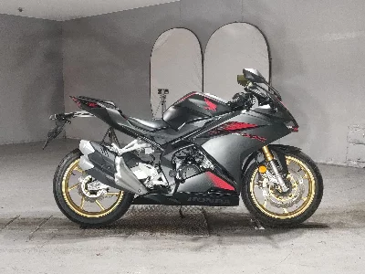 Honda CBR250RR