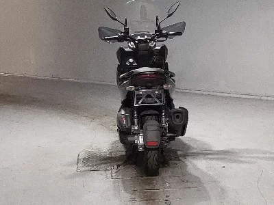 Yamaha X FORCE 