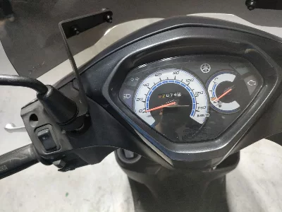 Yamaha AXIS Z