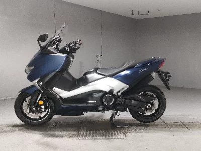 Yamaha T-MAX530DX