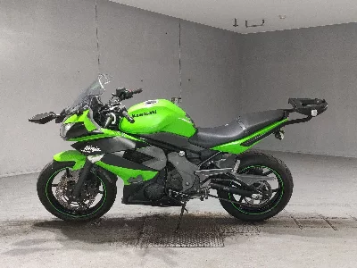 Kawasaki NINJA400R