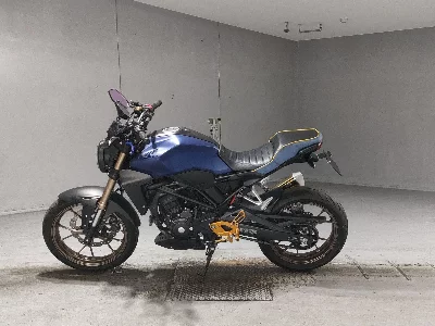 Honda CB250R