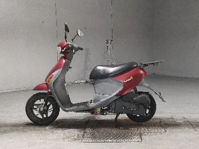 Suzuki LET'S4
