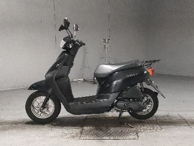 Honda  TACT  BASIC 