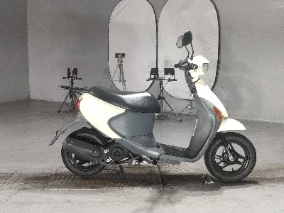 Suzuki LET'S4